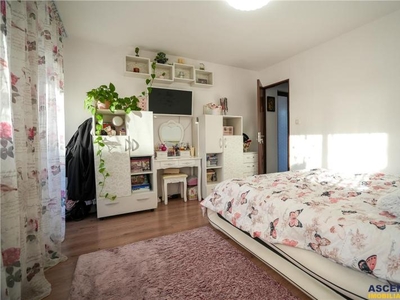 Tur LIVE! Moderna si Eleganta Casa, Regim triplex