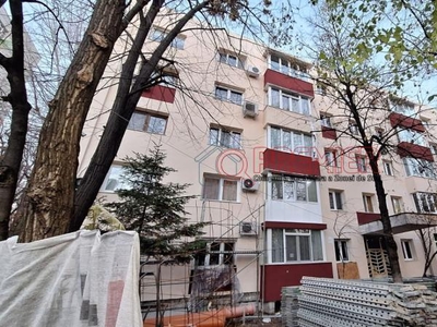 Turnu Magurele - Apartament cu 4 camere