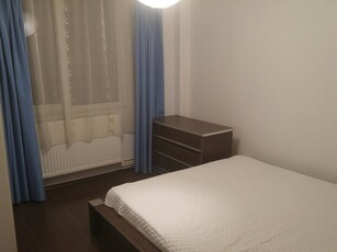 Inchiriere apartament 3 camere Berceni, str. Luica, Piata Resita semidec