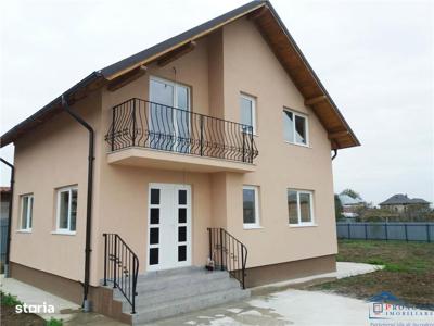 Casa individuala 4,5 ari teren in Burdujeni C-4921