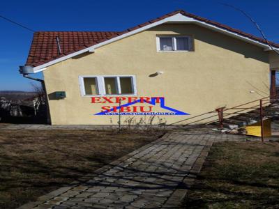 VAND 2 case individuale cu teren de 1500 mp,Sibiu,loc.Daia Noua