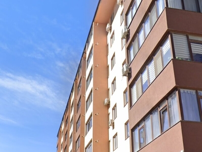 Apartament 2 camere Militari Rezidence la intrarea in complex str