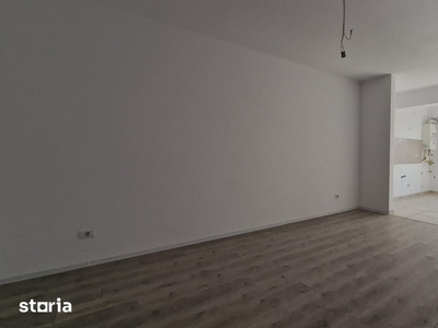 Apartament cu 2 camere situat in Bloc nou - Centru