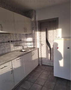 Apartament 3 camere Dristor metrou cu loc de parcare