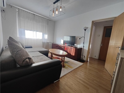 Apartament 3 camere Metrou Raul Doamnei, 3 camere