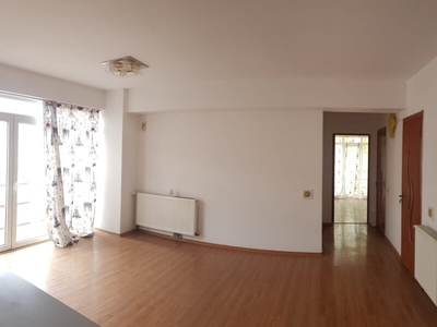 Apartament 3 camere Fundeni apartament 3 camere 80 mp