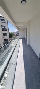 Apartament 4 camere 125 mp Militari