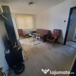 Apartament 4 camere Aparatorii Patriei