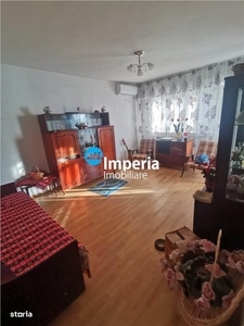 Apartament cu 3 camere, decomandat, 72mp, Centrala, Canta