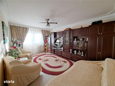 Apartament Vanzare 3 Camere Deosebit - Eminescu/Toamnei