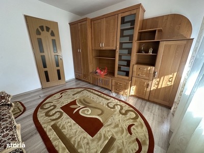 De vânzare apartament cu 3 camere, în Miercurea Ciuc