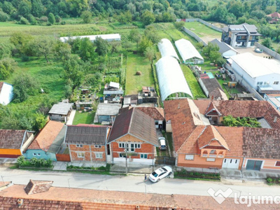 Casa cu 5 camere în Totoreni langa Beius