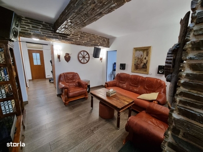 MRM Imobiliare vinde casa in Floresti