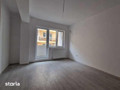 Apartament in asociatie + garaj , parcare , beci str. Marsillia