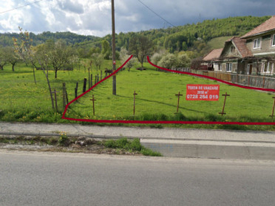 Teren la strada 2050mp, Moeciu de Jos, jud. Brasov