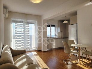 Apartament cu 3 camere de inchiriat in Prima Sucevei