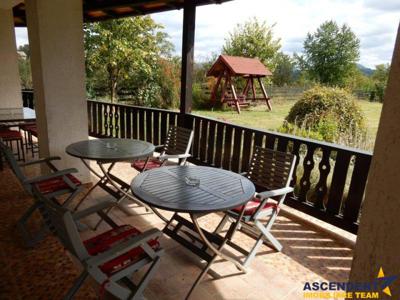 Minihotel + preluare afacere, pe 2.300mp teren, Bran, Brasov