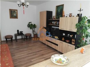 Apartament 2 Camere Str. Alunisului