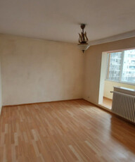 Apartament cu 3 camere