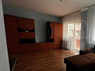 Apartament de vanzare cu 1 camera Floresti zona Stejarului!!