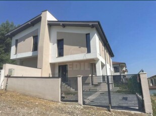 Casa de vanzare 4 camere, CACJ245306FLO