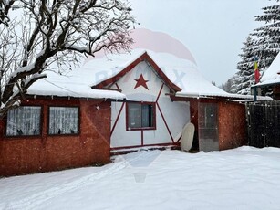 Casa / Vila cu 3 camere de vanzare in zona Malul Ursului