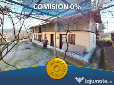 0% Comision Casa de renovat cu teren de 1274 mp intravilan M