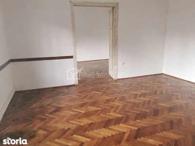 Apartament 2 camere,85mp, zona centrala!