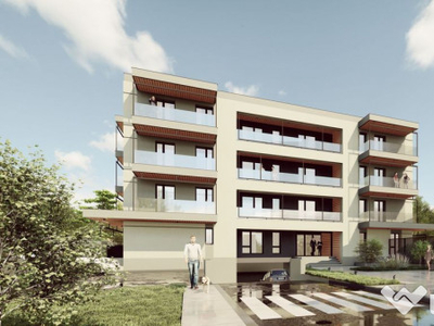 Apartament 3 camere 100mp + curte 117mp bloc nou LUX