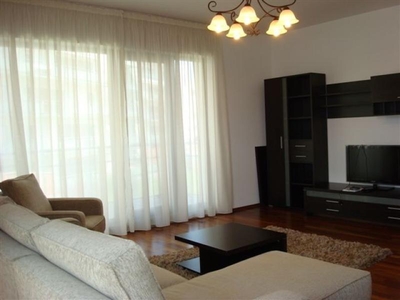 APARTAMENT 3 CAMERE