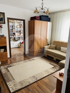 Apartament 3 camere de vanzare Sibiu