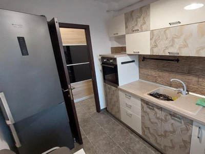 Apartament nou de vanzare, 2 camere, decomandat, 52 mp, Galata, Platoul Galata , Cod 154120