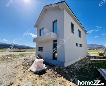 Casa individuala la cheie cu 4 camere situata in Talmaciu/Si