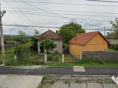 Casa si teren, Ramnicu Valcea-Jud Valcea id R1991138