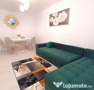 INCHIRIEZ apartament 3 camere decomandat,renovat,zona Mihai Viteazul