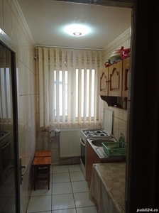 vand apartament zona Nord