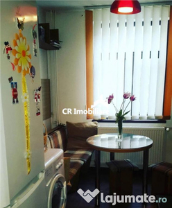 VANZARE APARTAMENT 2 CAMERE PACII