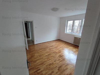 Vanzare Apartament 3 camere Ion Mihalache