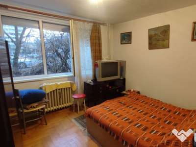 Apartament 2 camere in Grigorescu zona Vlahuta