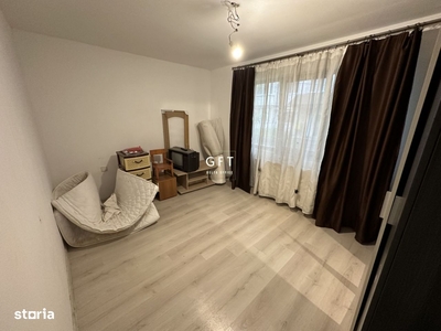 Apartament 2 camere de vanzare, zona Lama