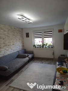 Apartament 3 camere circular - zona Noua