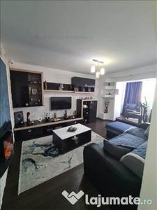 Apartament 3 camere decomandat intrare Racadau,10F10