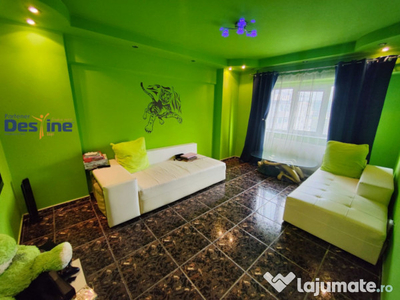 Apartament 3 camere decomandate 77 mp MOBILAT + UTILAT - Pă