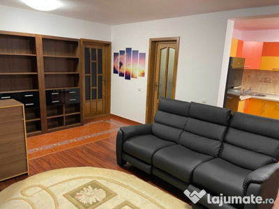 Apartament 3 camere in Andrei Muresanu zona Buna Ziua