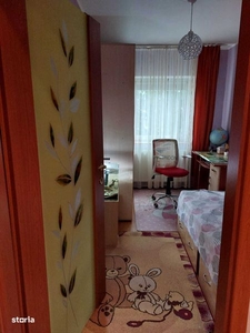 Apartament 4 camere Cartier Caraiman Zarnesti