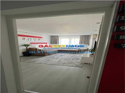 Apartament 4 camere Podul Grant