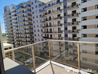 Apartament - bucatarie mobilata si utilata - Prima inchirier