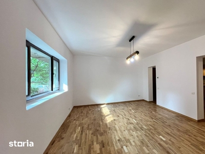 Vanzare apartament 3 camere terasa 41mp boxa garaj Palatul Cotroceni