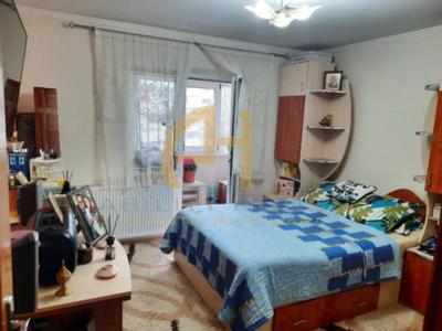 Apartament 3 camere, zona Uvertura Mall, Botosani