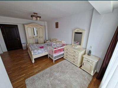 Apartament cu 4 camere zona Calea Nationala -Bazar, etaj 4/7